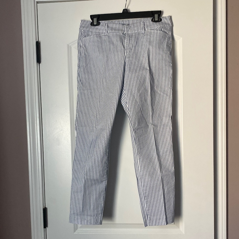 Old Navy Pixie Pant Blue/White Striped